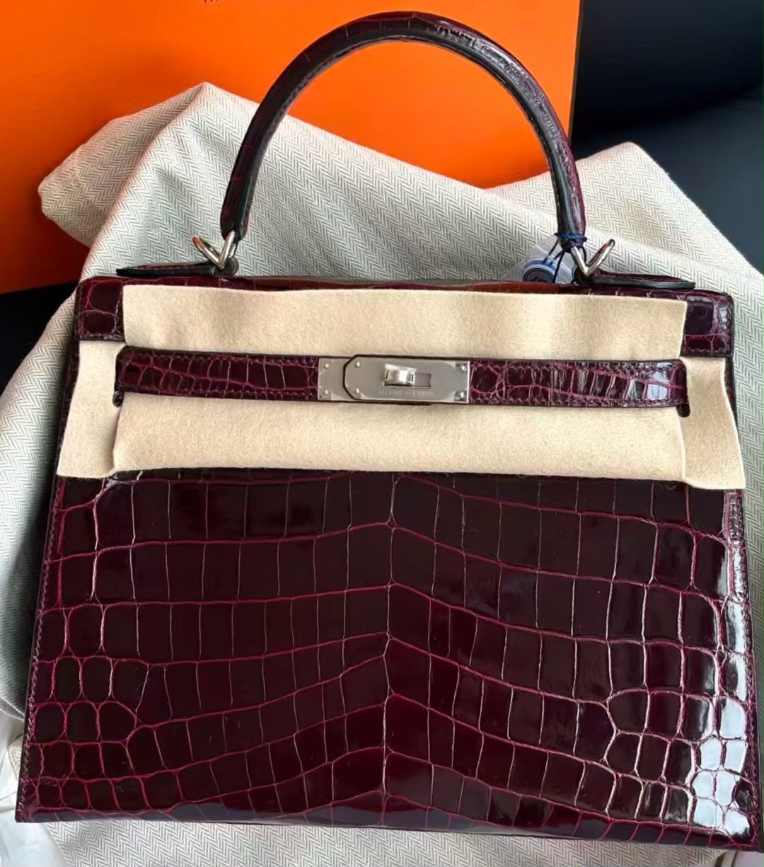Hermès