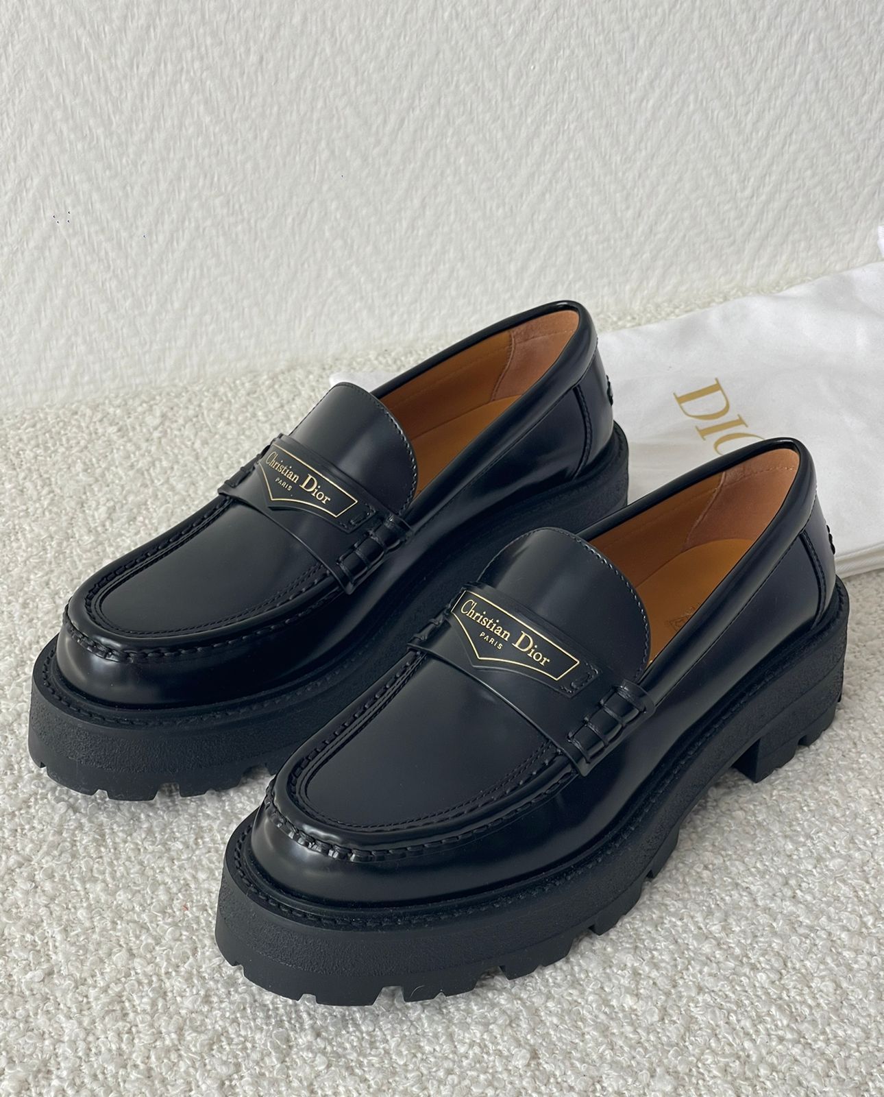 Dior