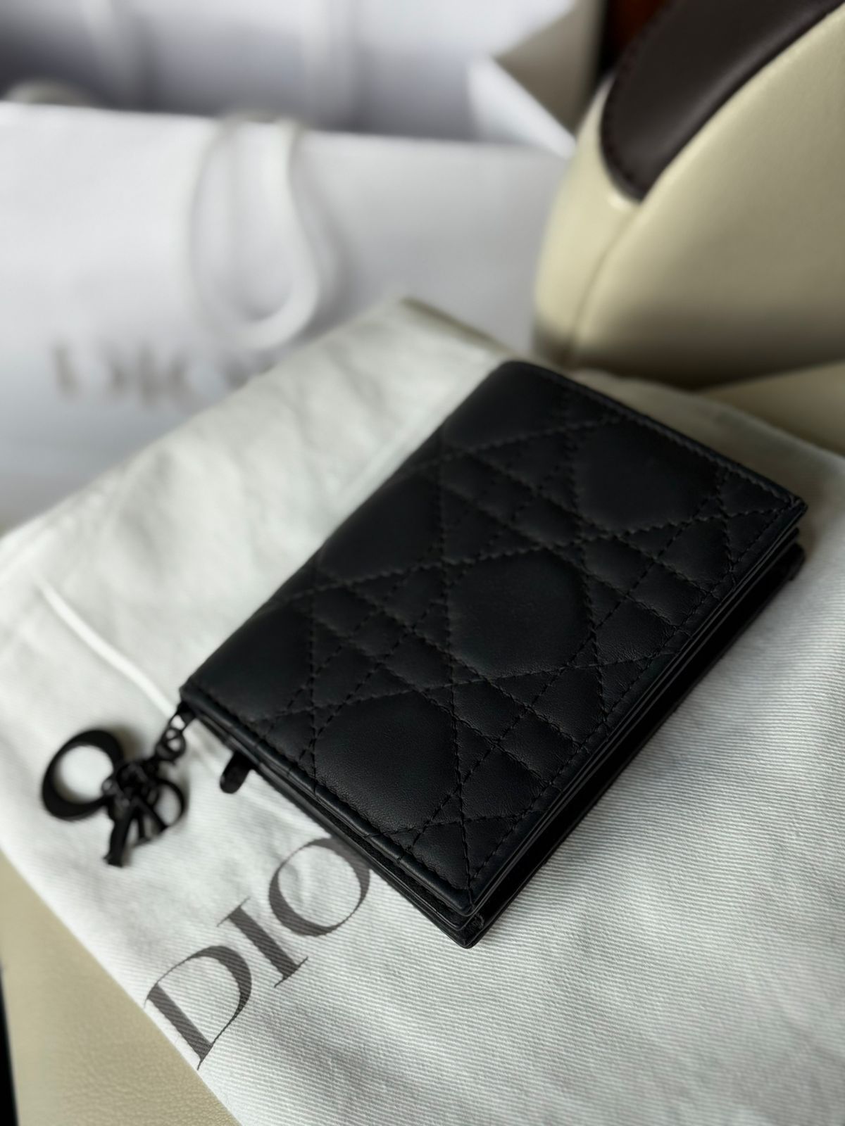 Dior