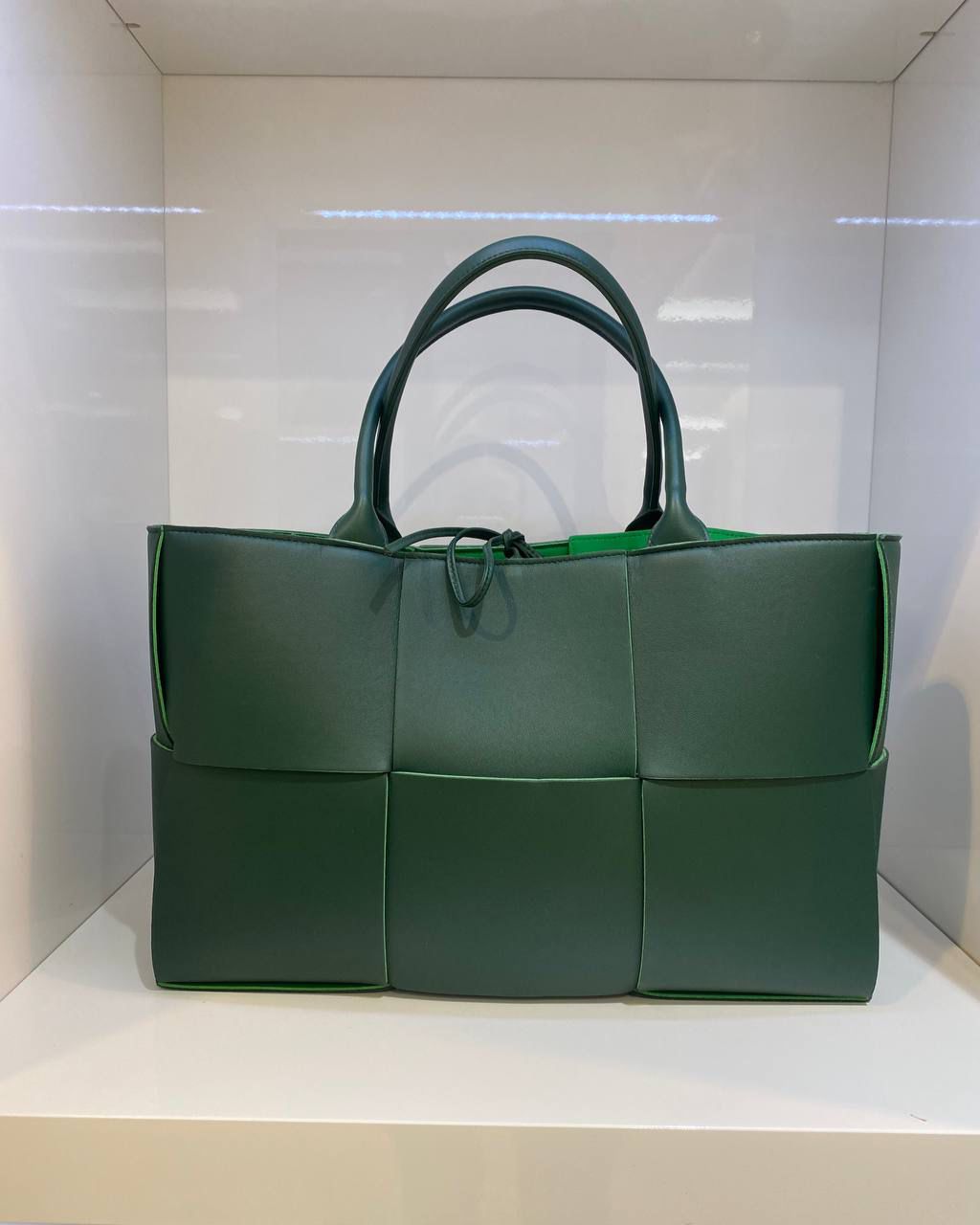 Bottega Veneta