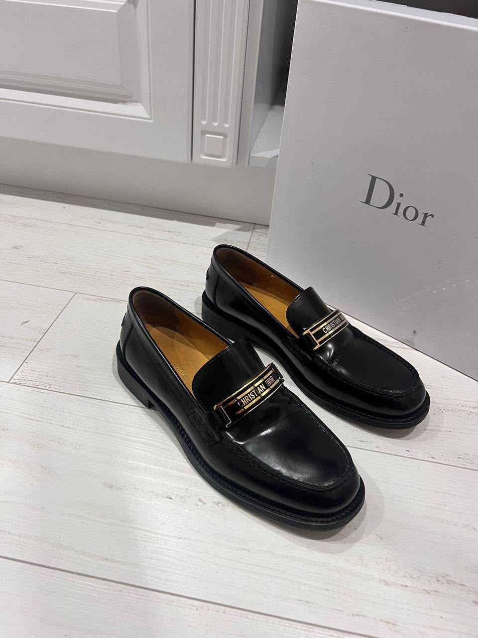 Dior