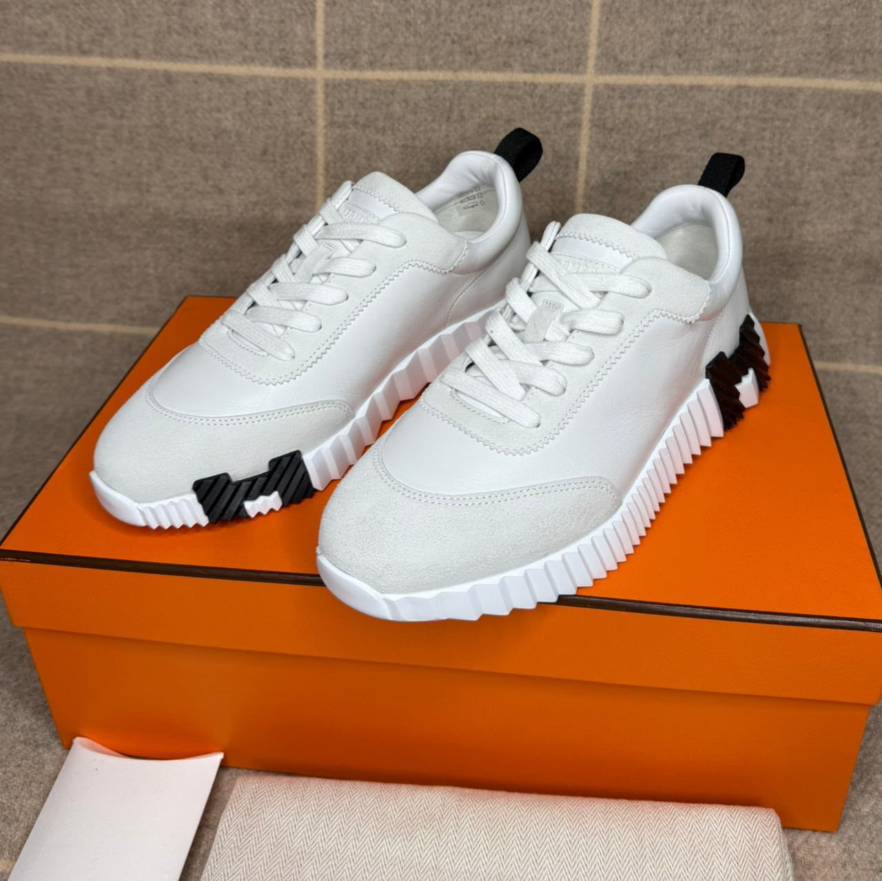 Hermès