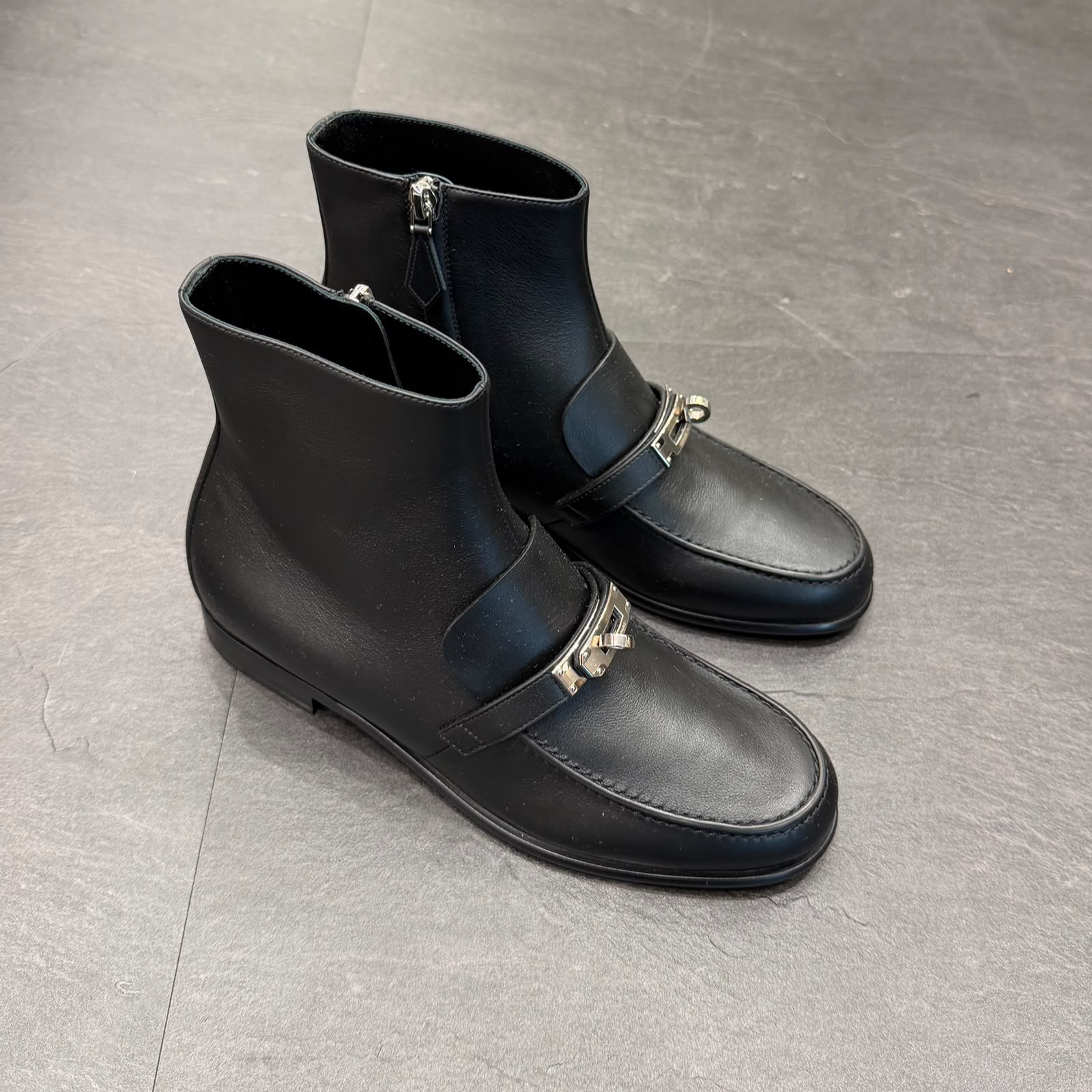 Hermès