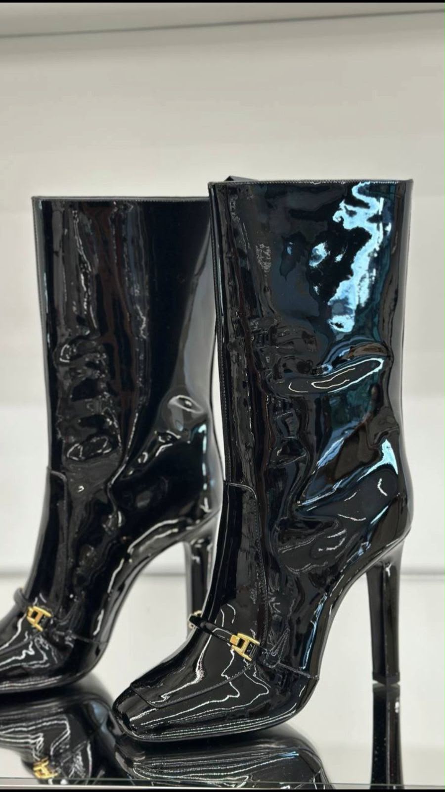 Saint Laurent