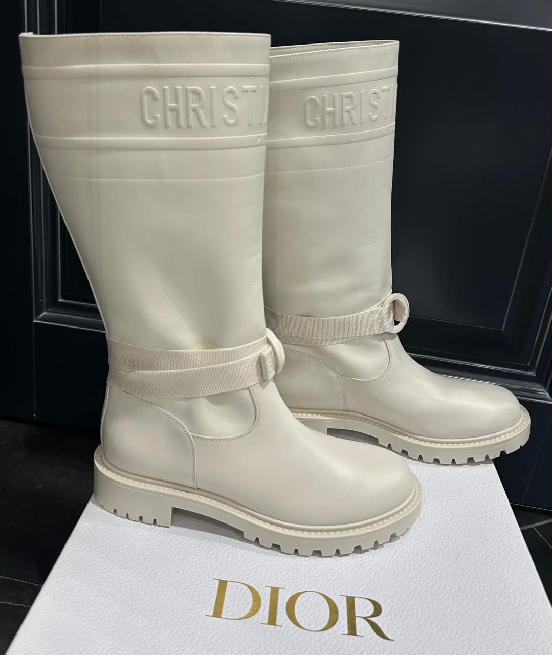 Dior