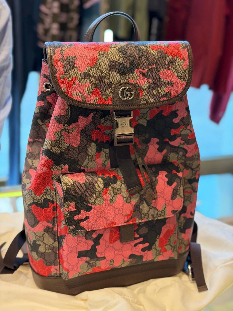 Gucci