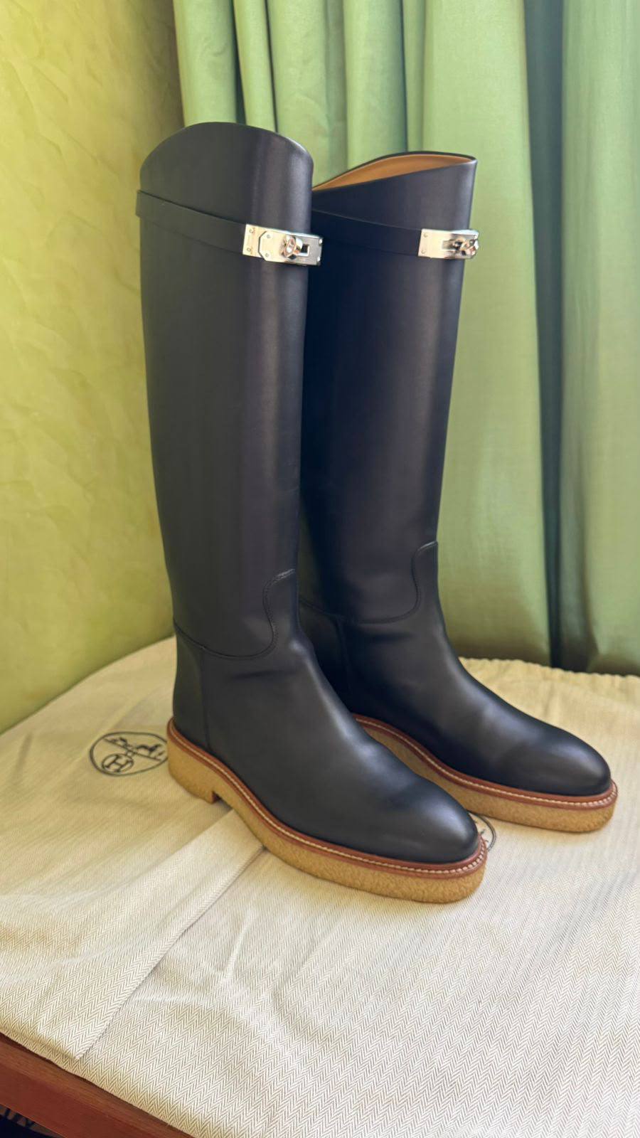 Hermès