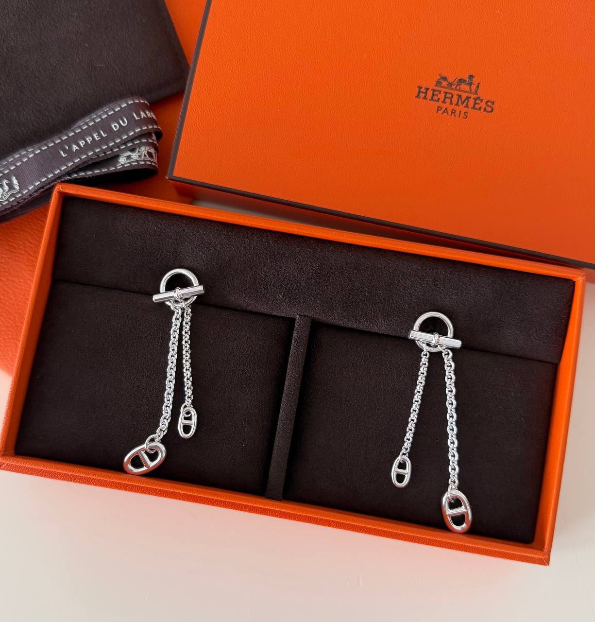 Hermès
