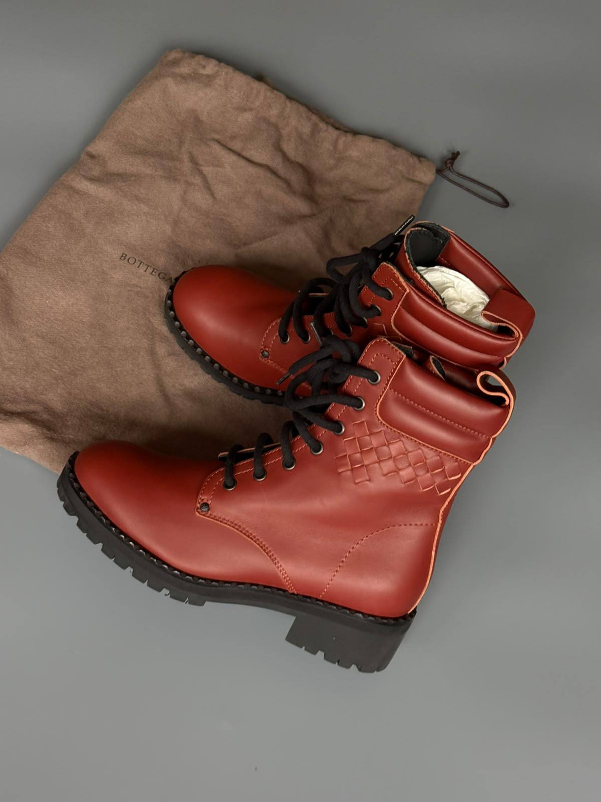 Bottega Veneta