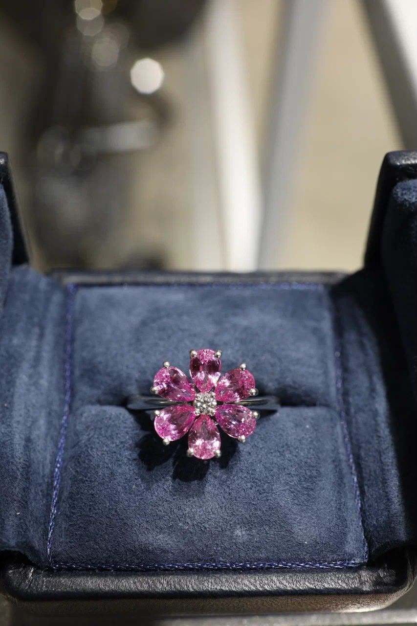 Harry Winston