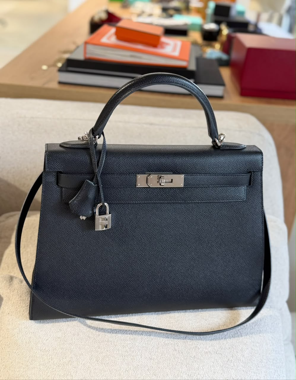Hermès