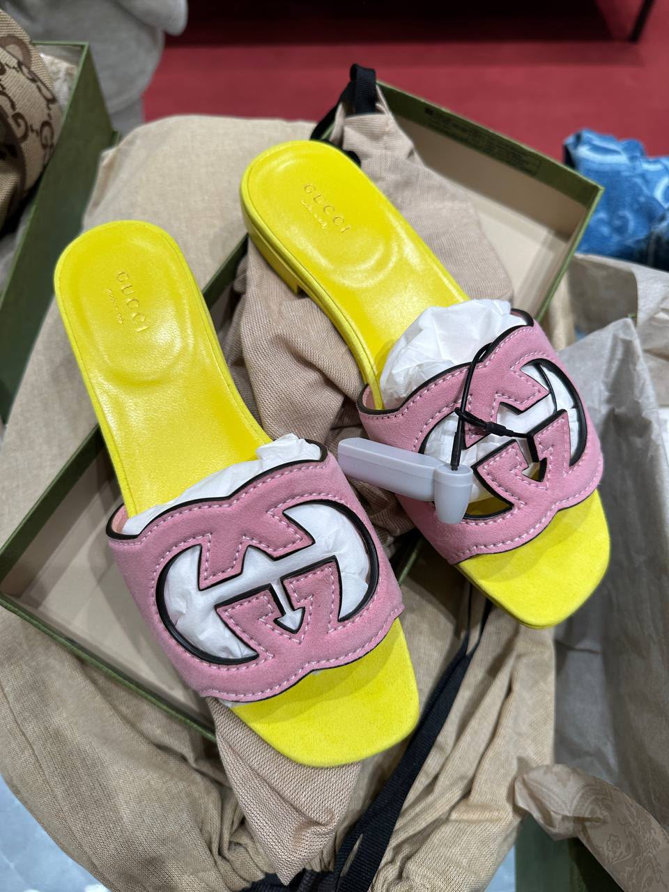 Gucci