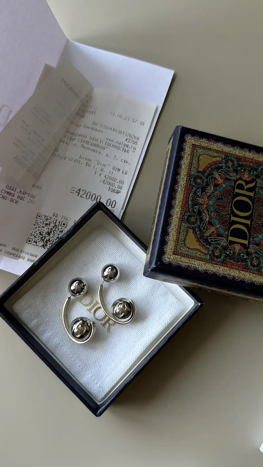 Dior