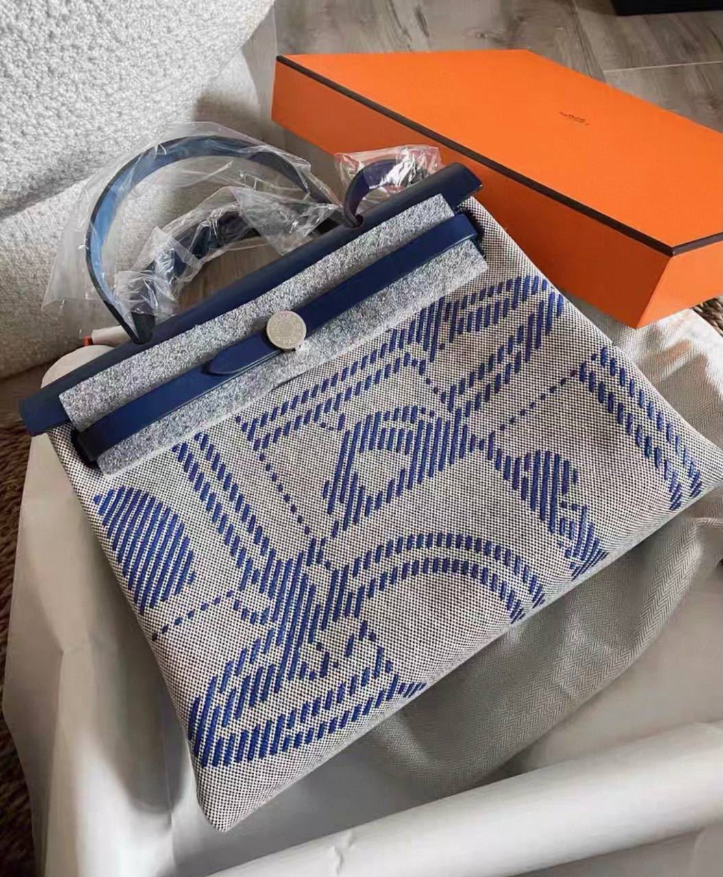 Hermès