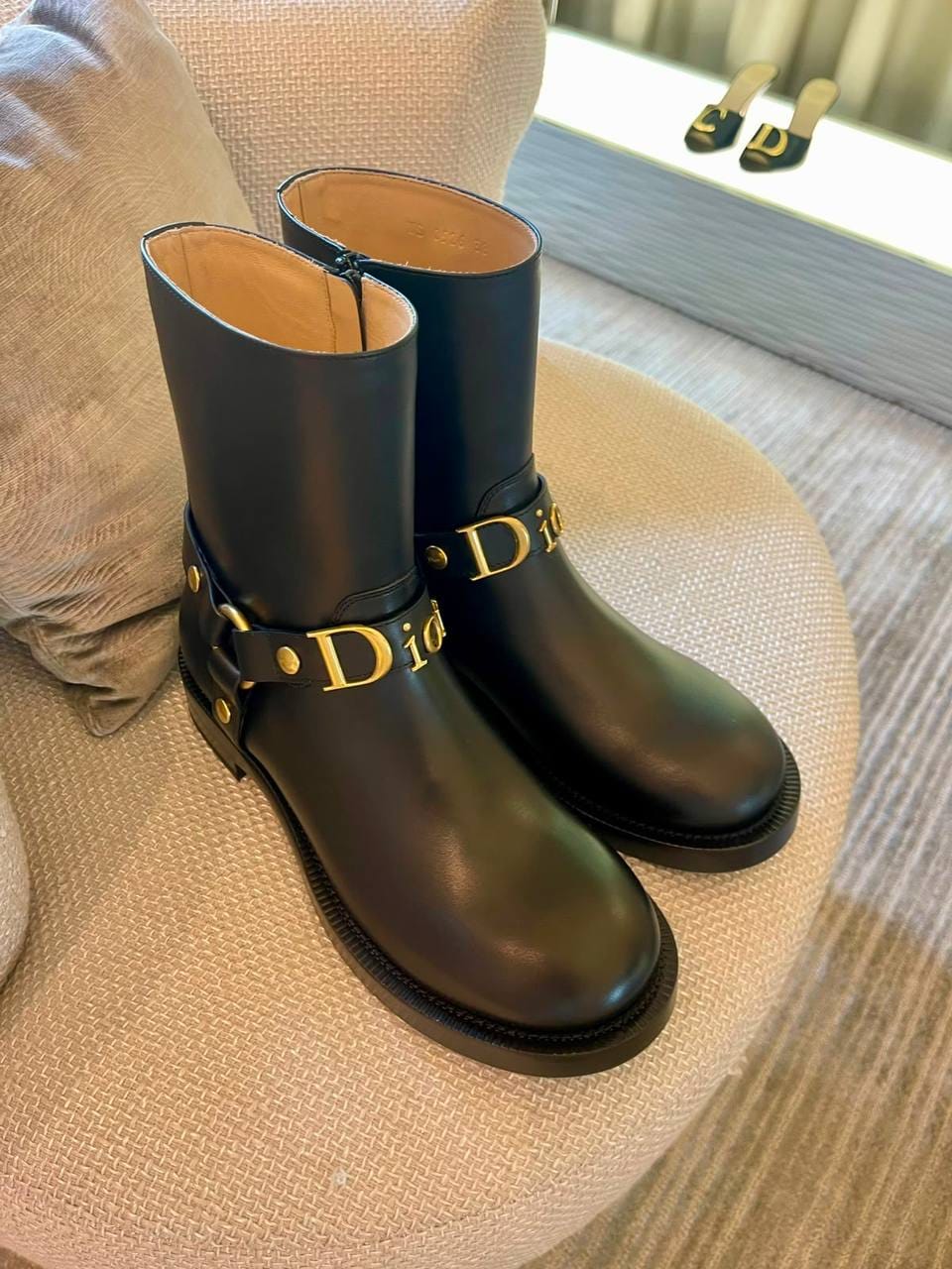 Dior