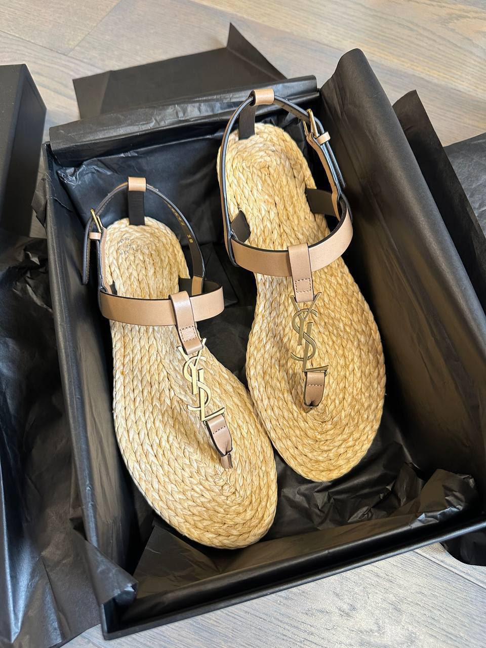 Saint Laurent