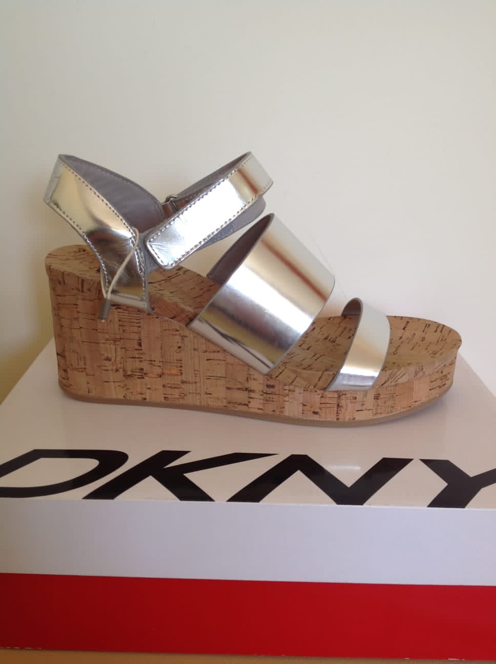 Dkny