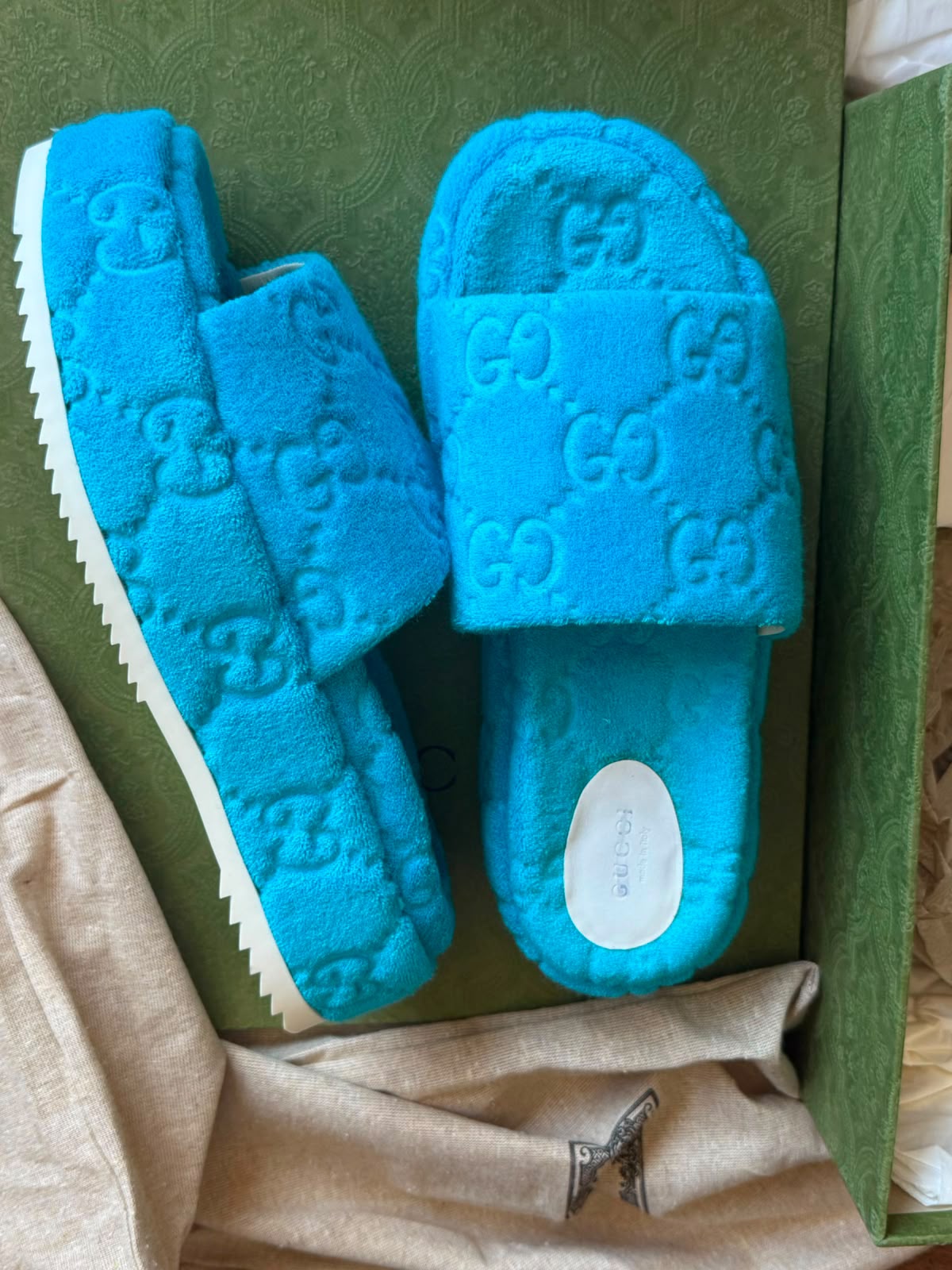 Gucci