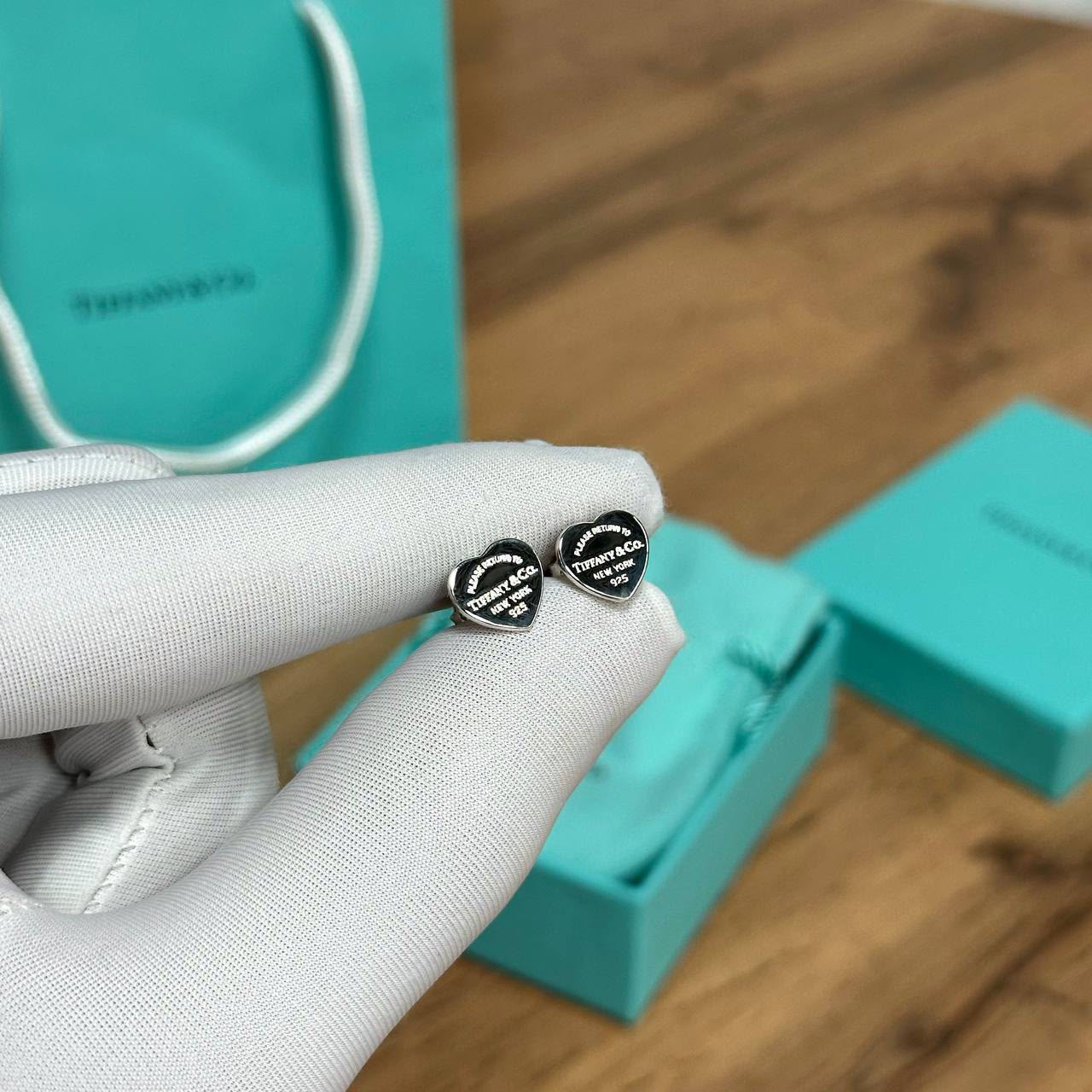Tiffany & CO