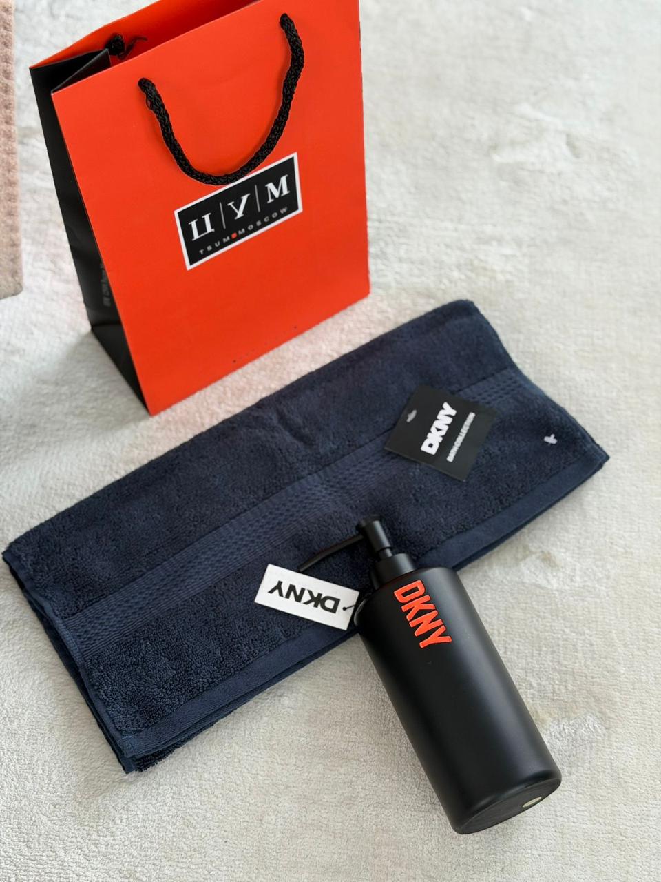 DKNY