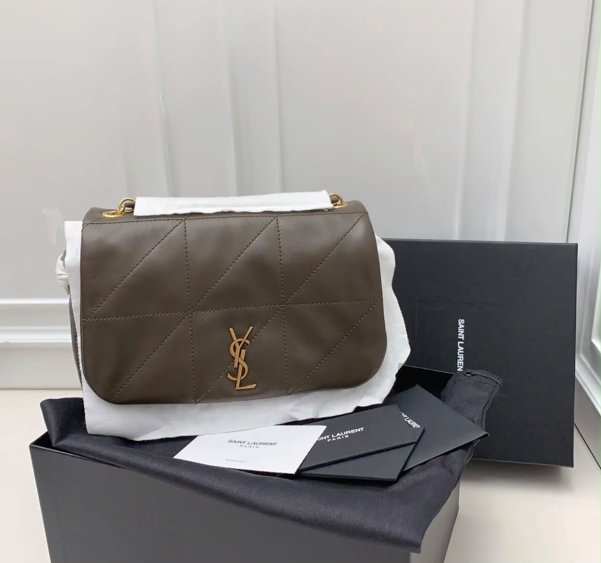 Saint Laurent