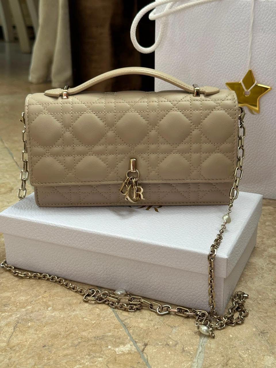 Dior