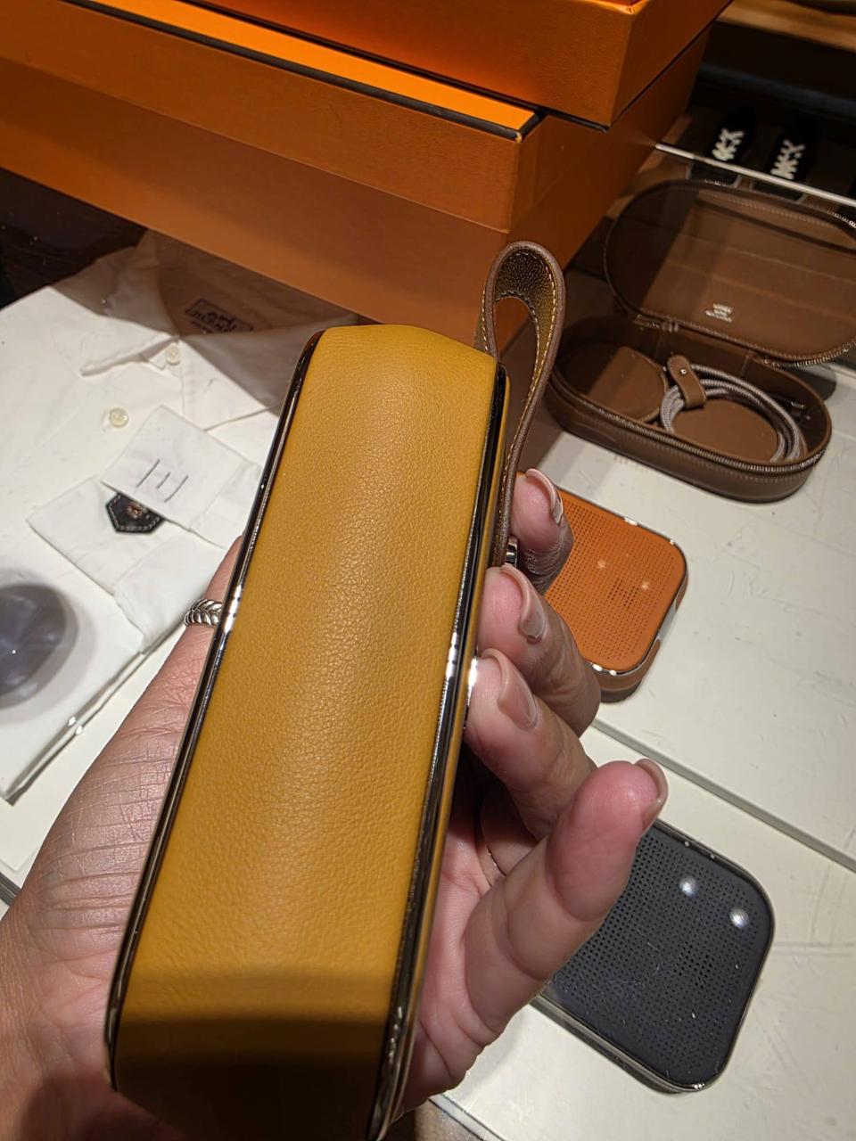 Hermès