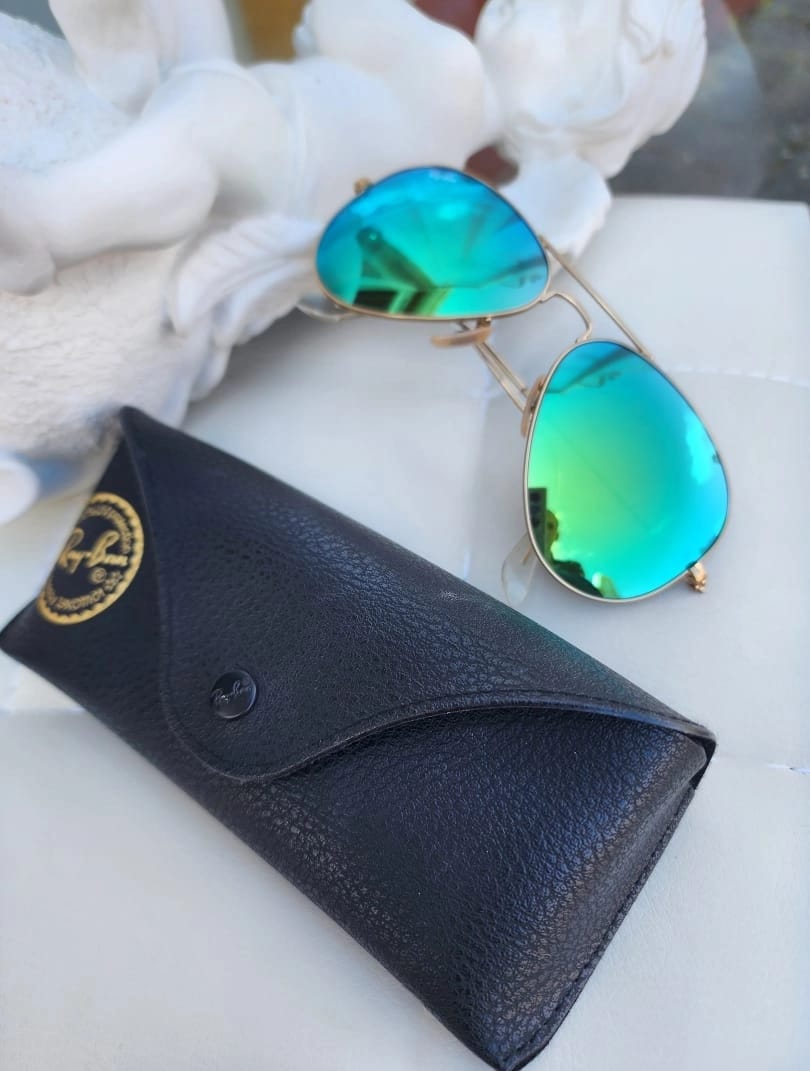 Ray-Ban