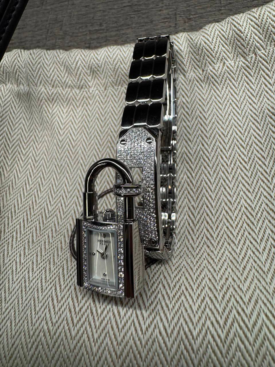 Hermès